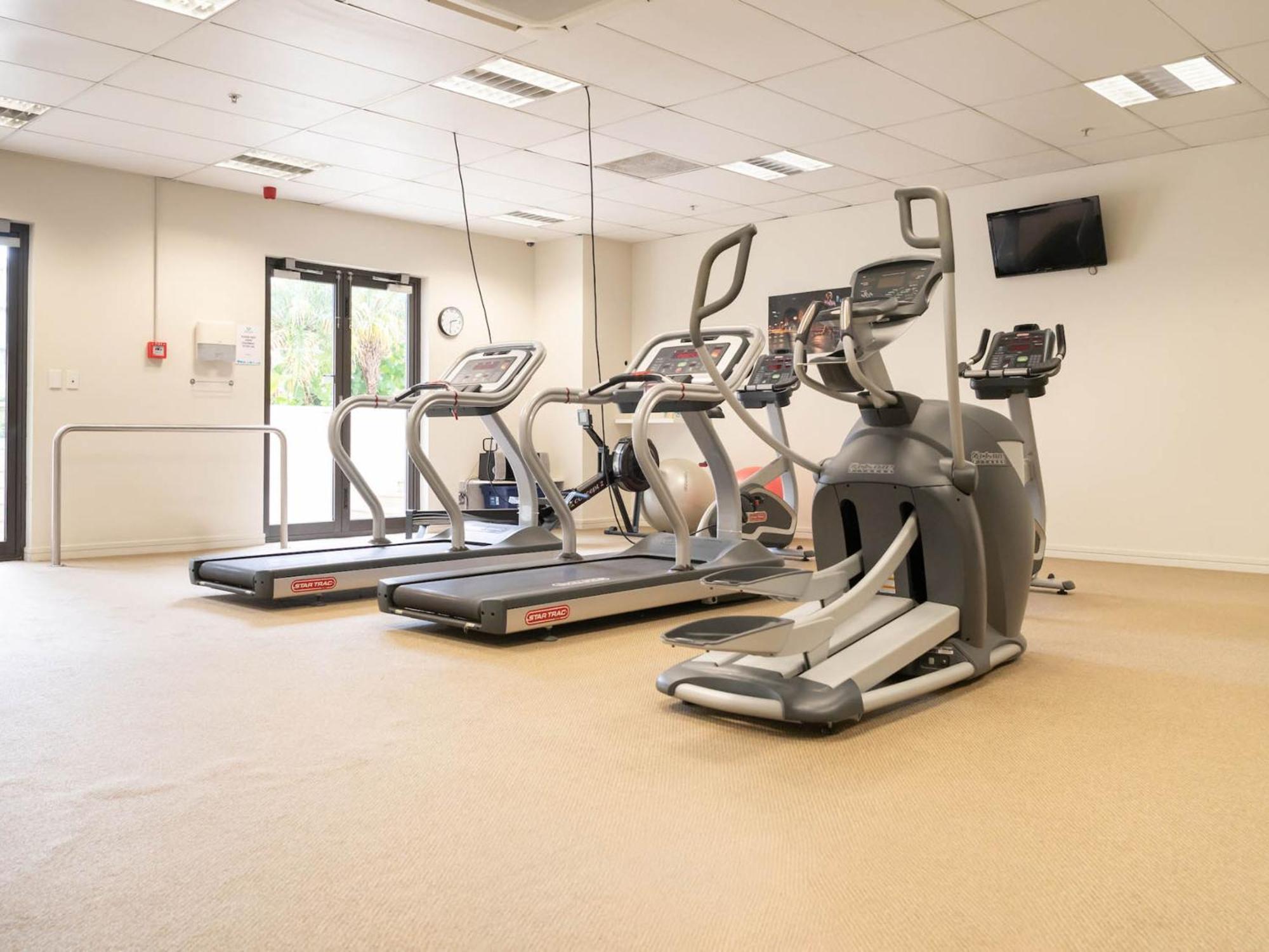 Ohtel Auckland Hotel Luaran gambar The gym at the National Rehabilitation Hospital