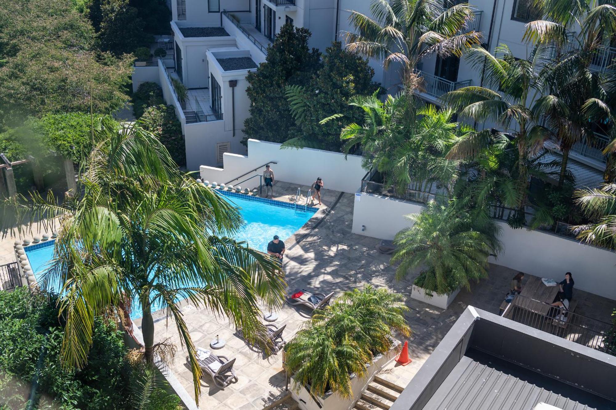 Ohtel Auckland Hotel Luaran gambar The pool at the W Hotel