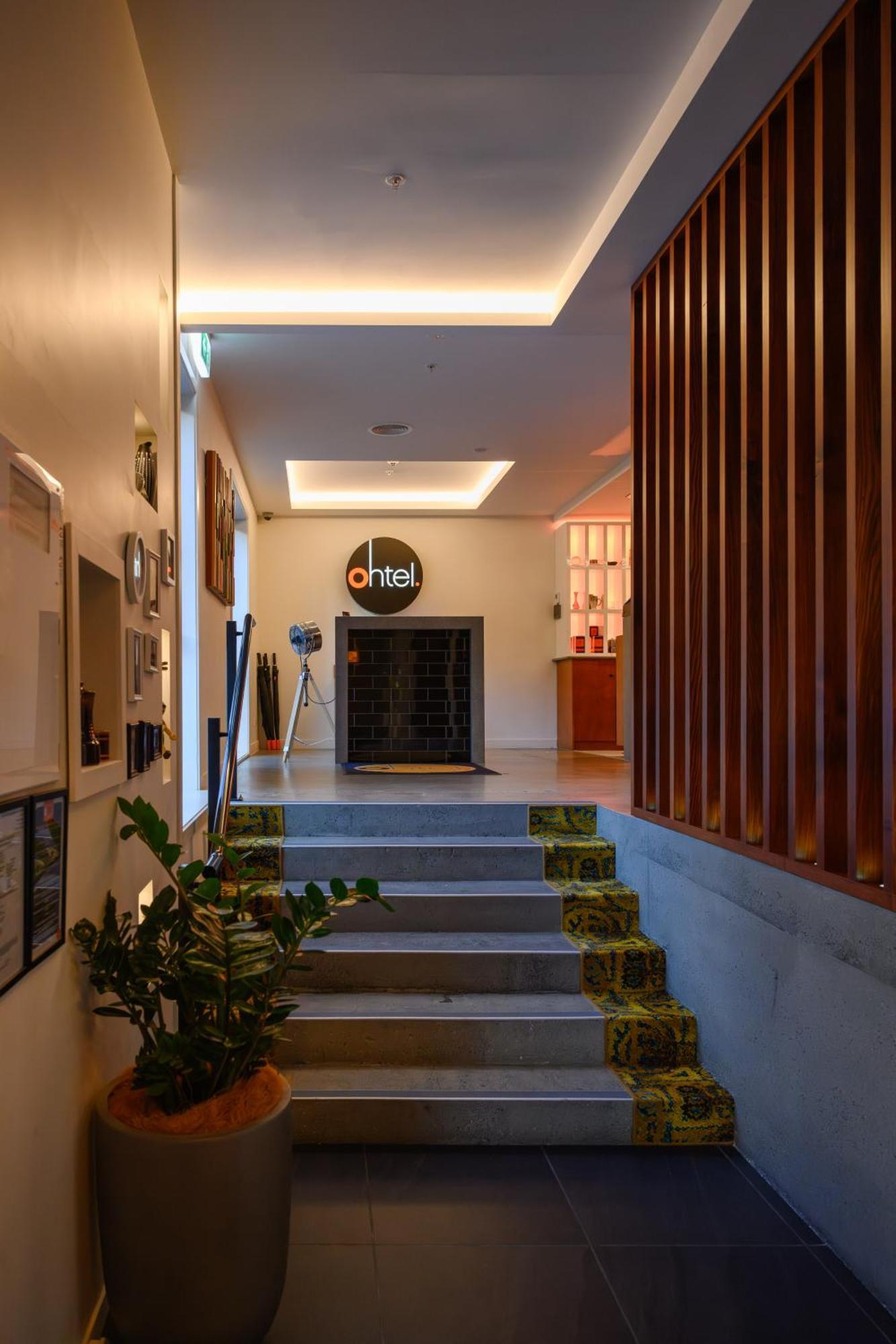 Ohtel Auckland Hotel Luaran gambar Entrance to the hotel